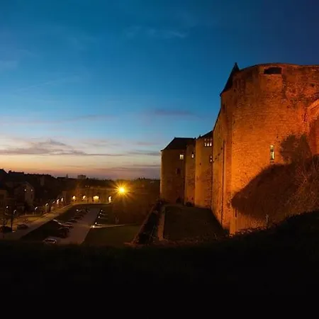 Apartmán Budget Avec Parking Au Centre-ville