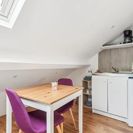 Budget Avec Parking Au Centre-ville Apartmán *